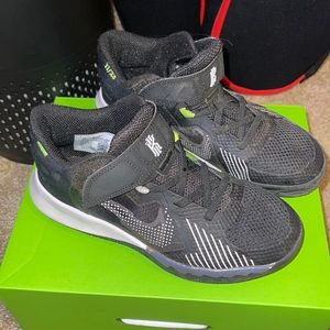 Kylie Basketball shoe